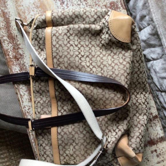 Coach diaper bag - Picture 4 of 6